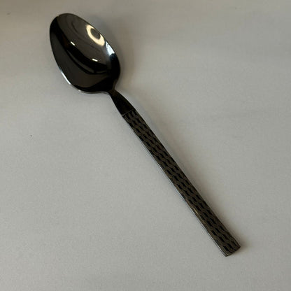 Black Mirror Cutlery Collection With Textured Handle