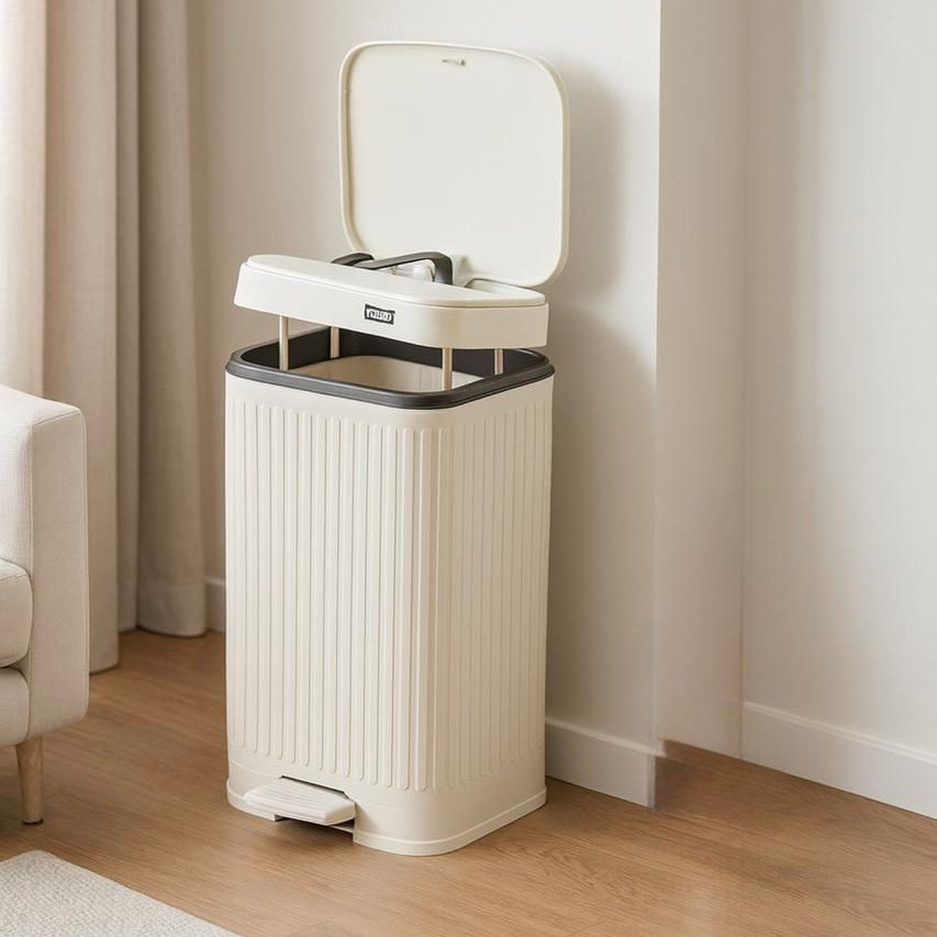 دواسة فاخرة وصندوق قمامة ضغط مع دلو داخلي