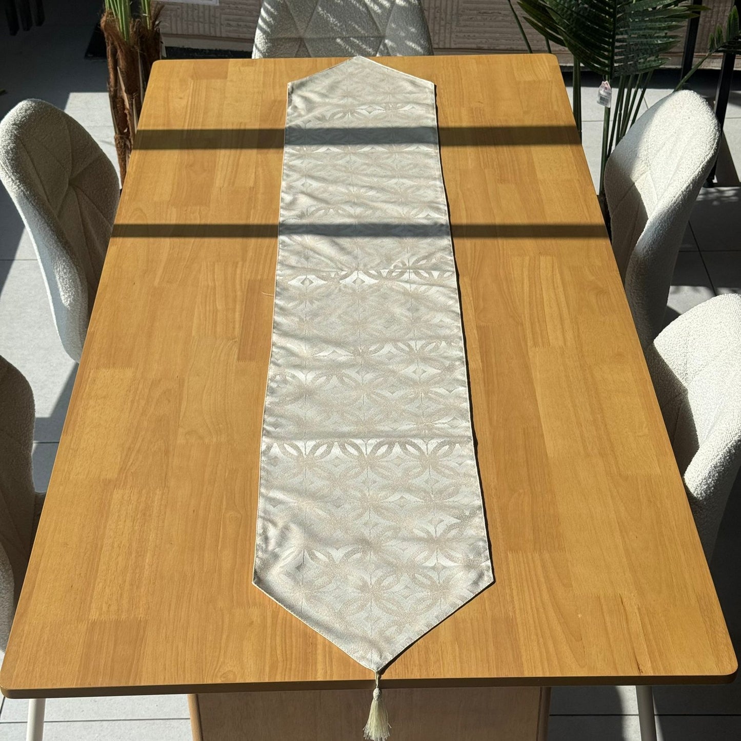 30 × 180cm ڕاخەری سەر مێزیی نایاب 