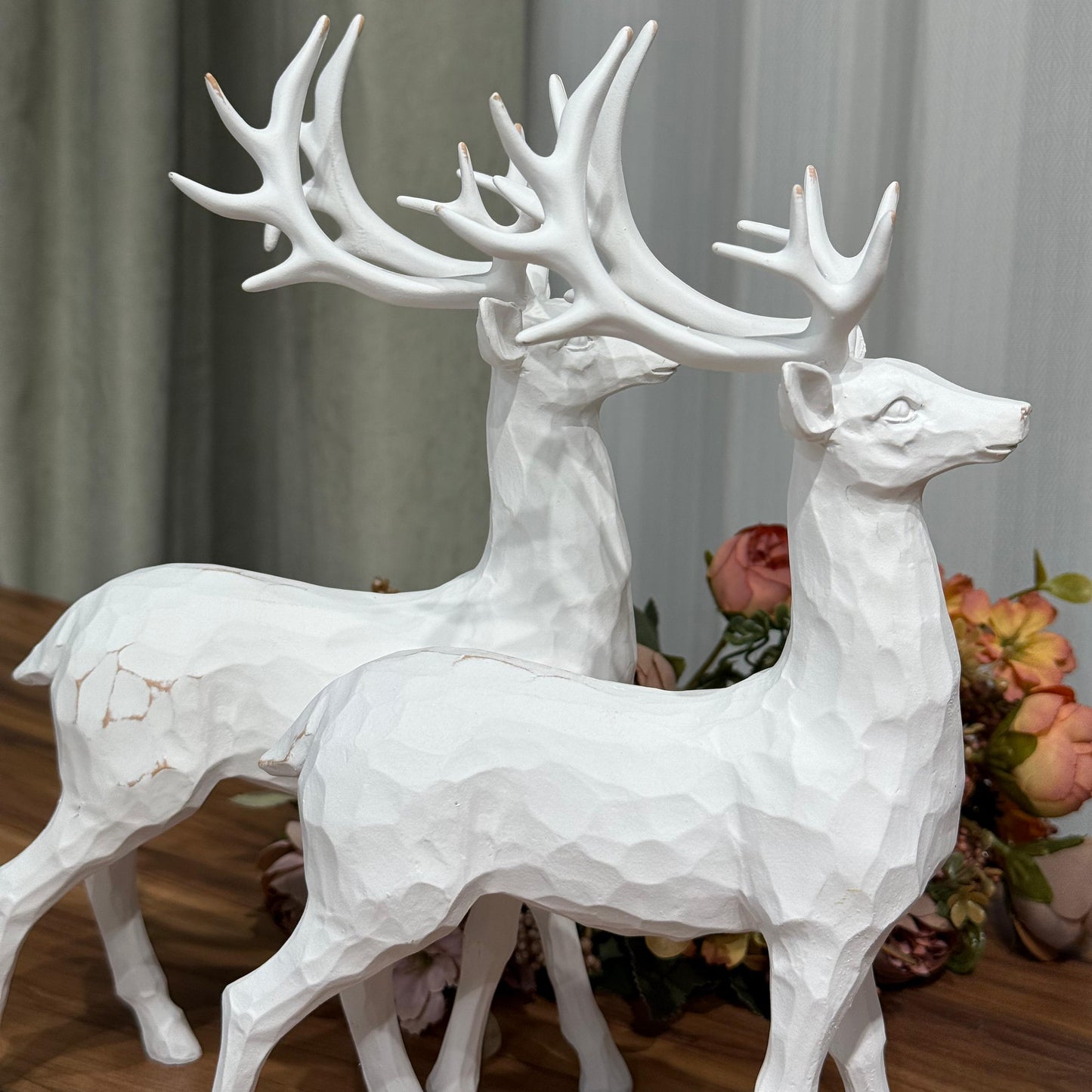 Elegance Deer Decor Statue
