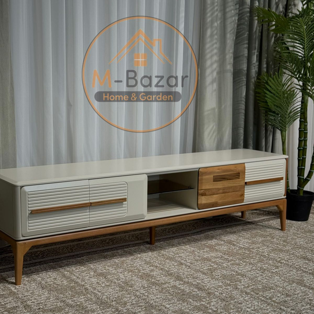 Loca - Modern TV Table