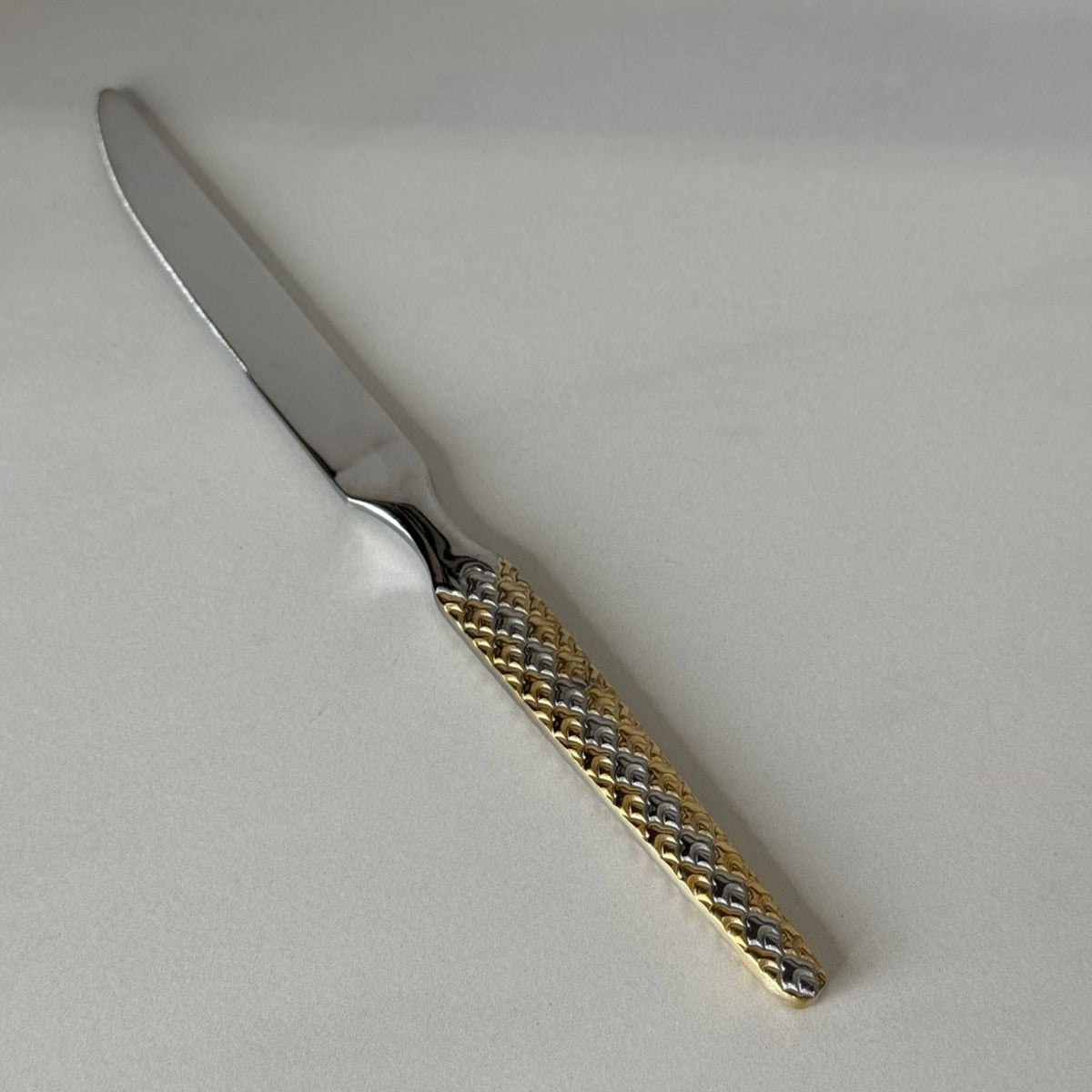 Royal Pattern Silver-Gold Luxe Cutlery Collection