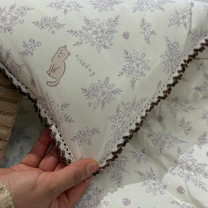 لێفی گوڵداری شیک لەگەڵ لێواری دانتێل