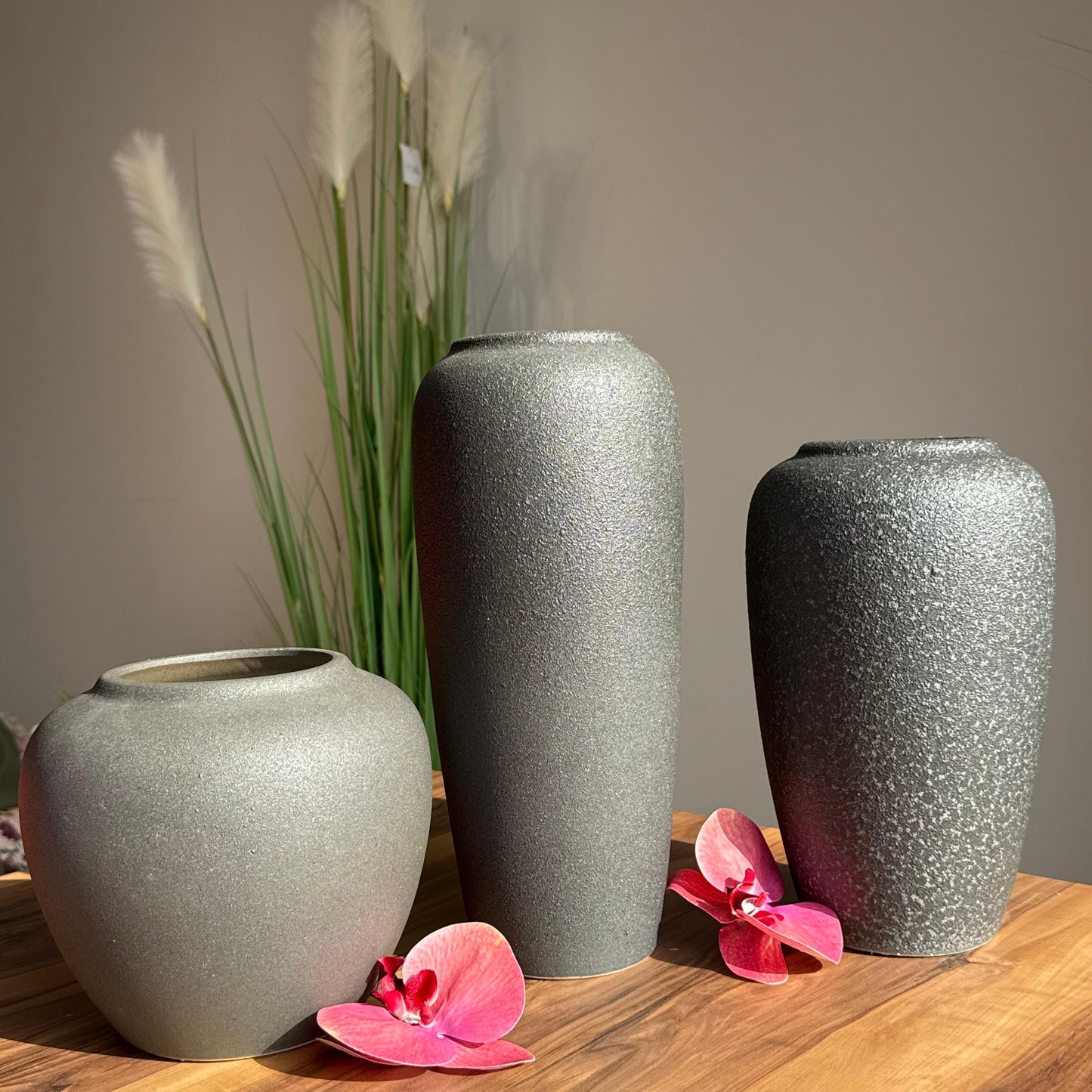 Black Vintage Vase Collection