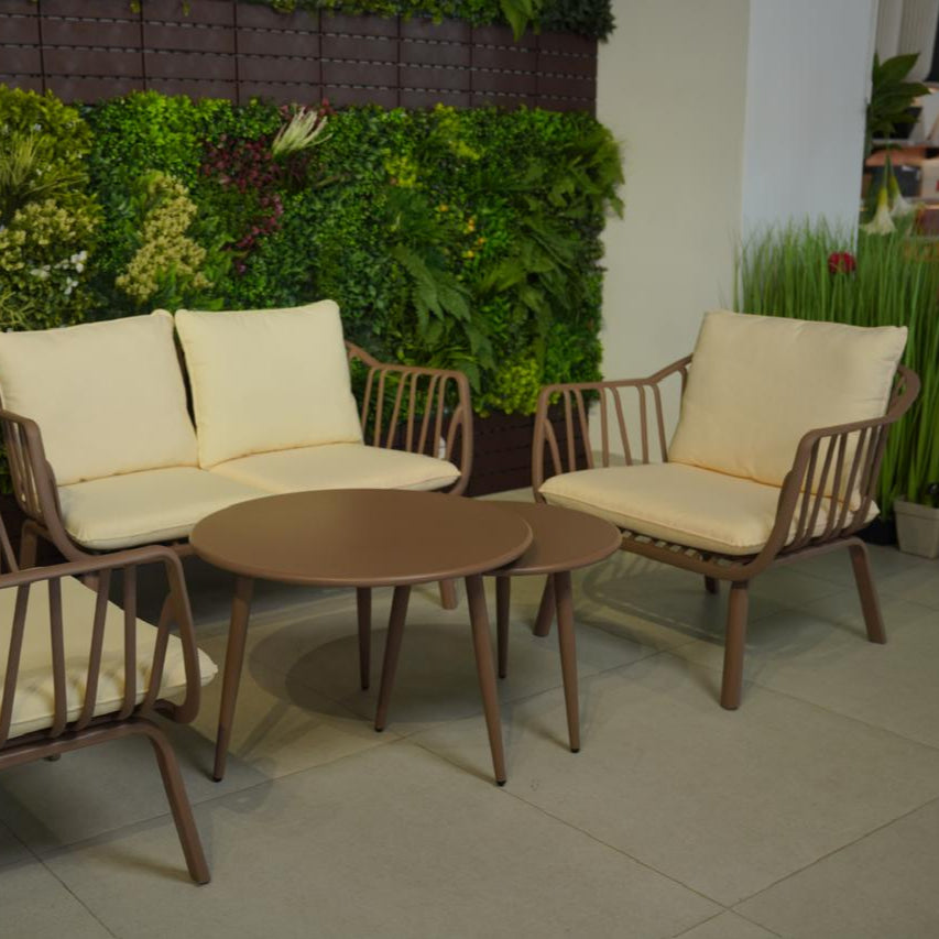 طقم كراسي خارجي بتصميم مودرين