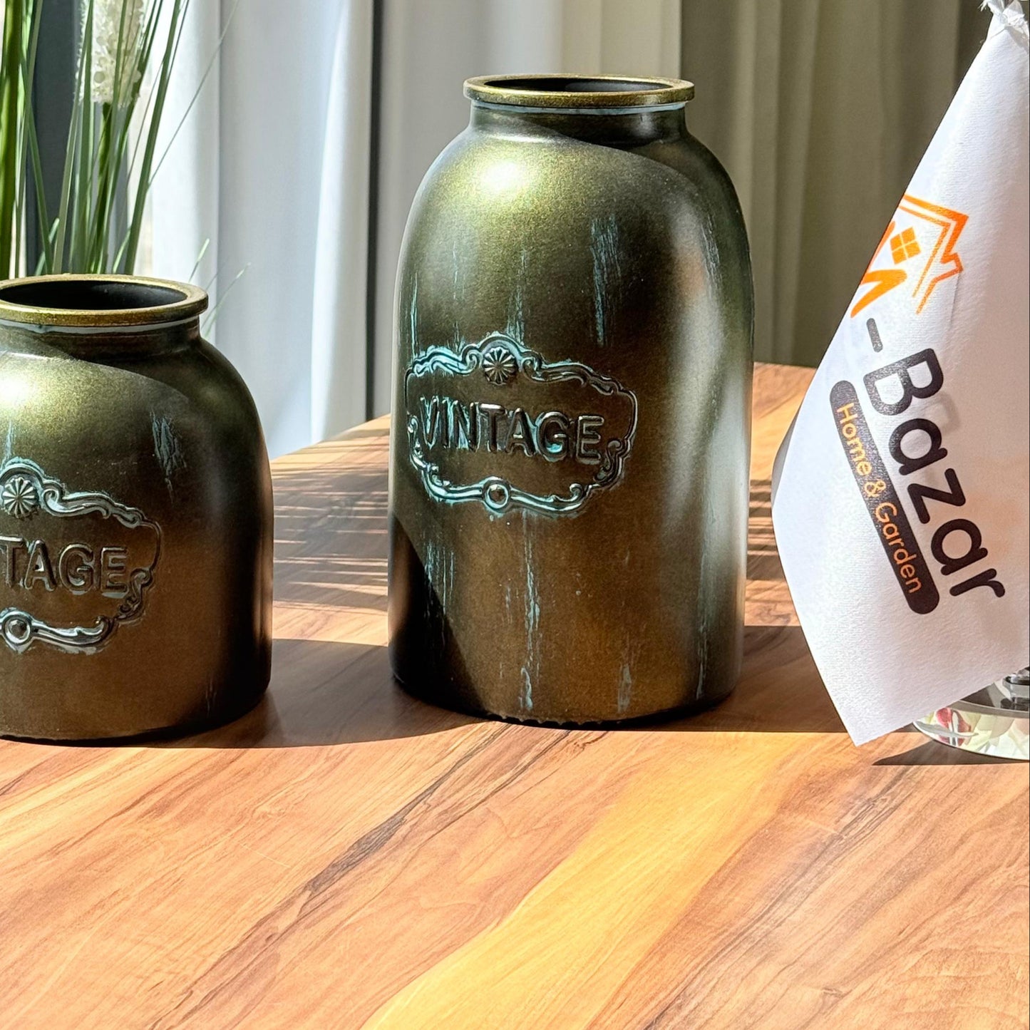 Vintage-Style Vase With Embossed Detail