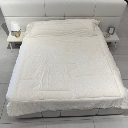 لێفی گوڵداری شیک لەگەڵ لێواری دانتێل