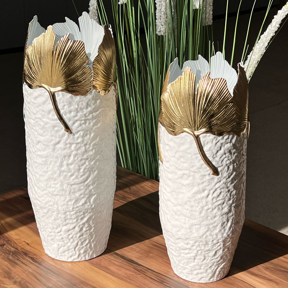 2 Sized Elegant Ginkgo Vases