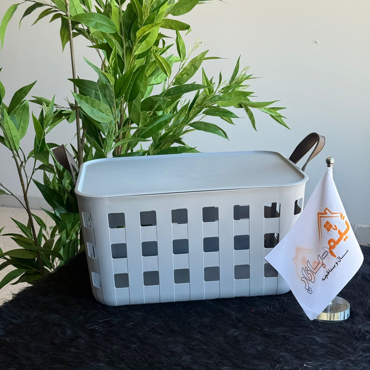 Stackable & Ventilated Design Plastic Storage Baskets With Handles