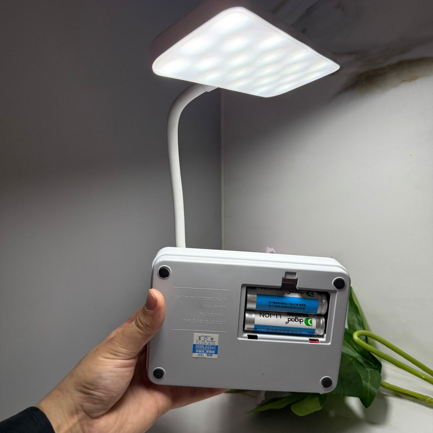 Pen Holder Design Table Desk Lamp