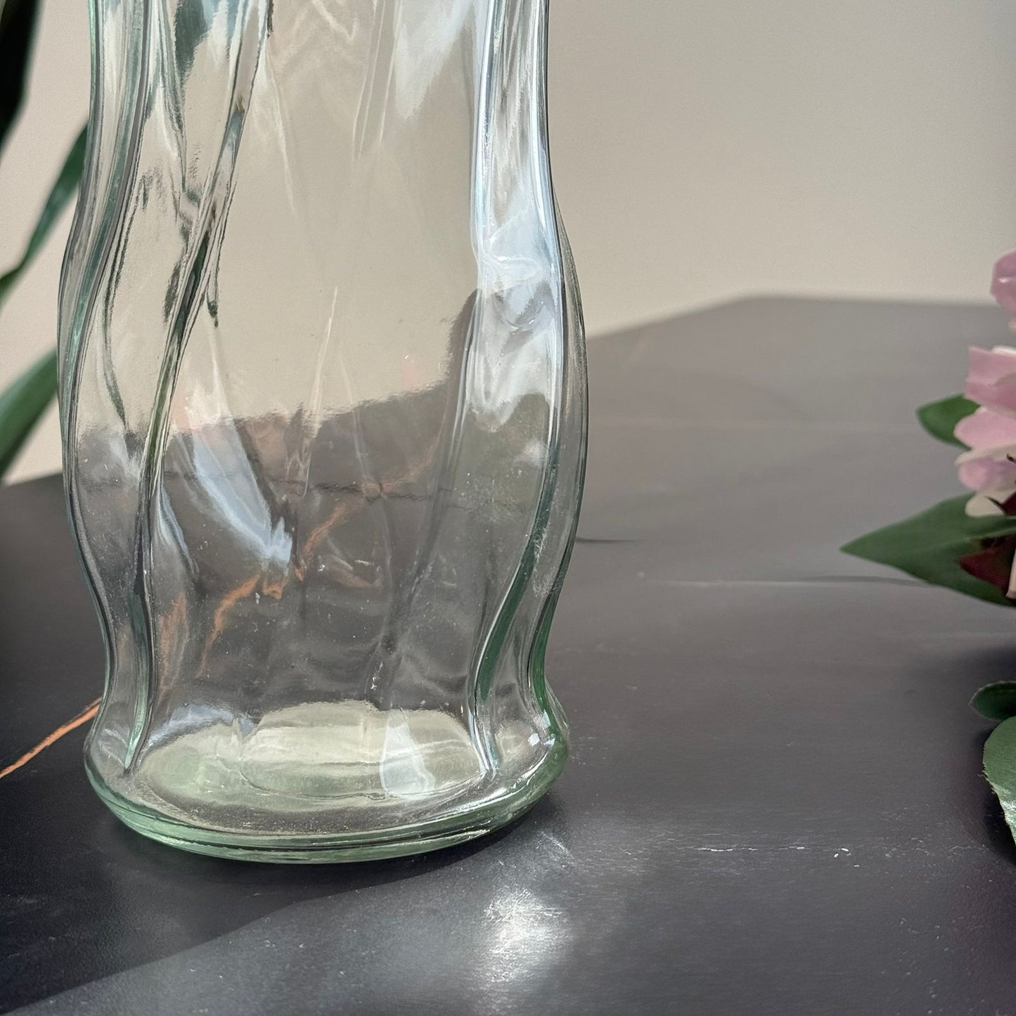 Modern Elegance – Glass Vase Collection