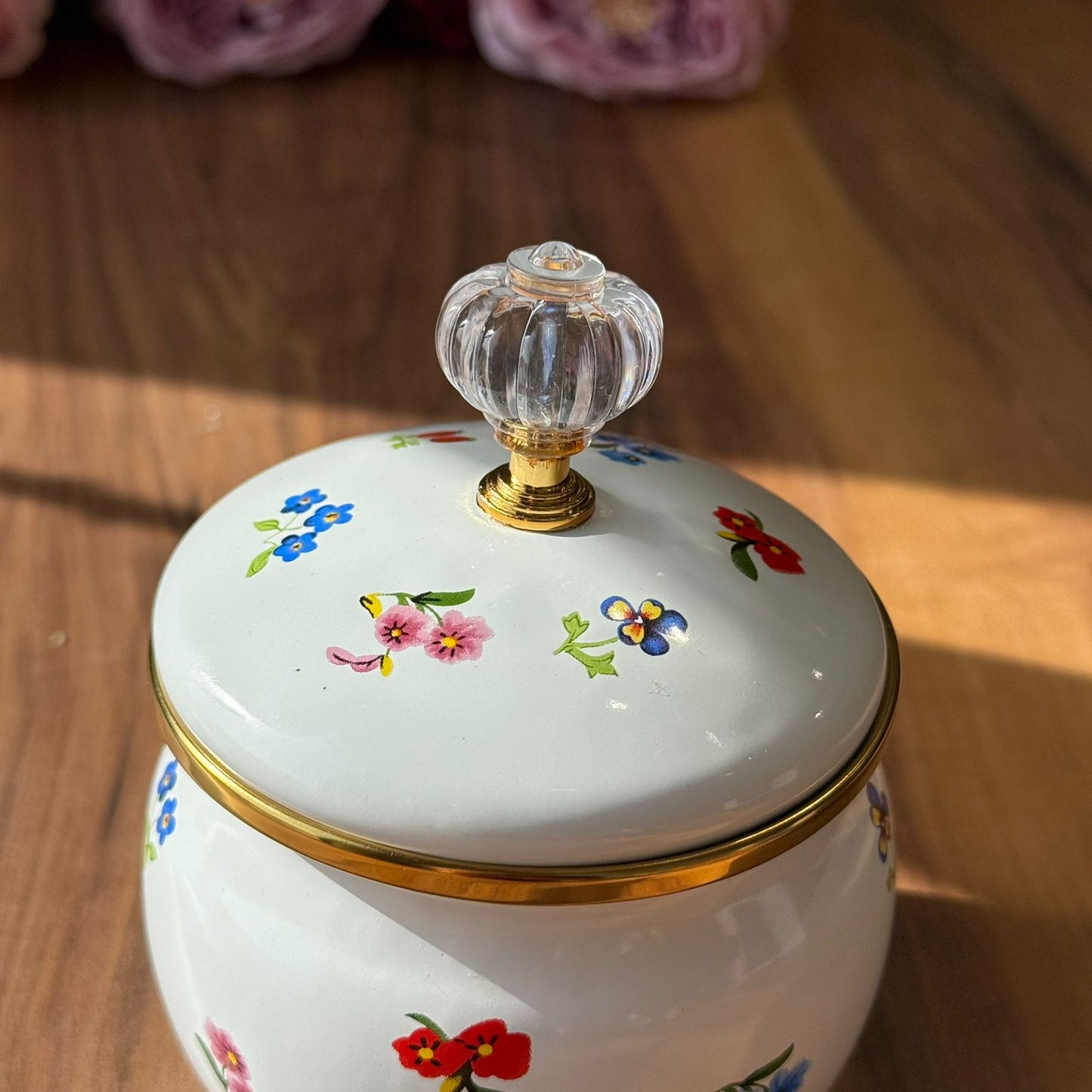 Multipurpose Enamel Storage Jar With Lid