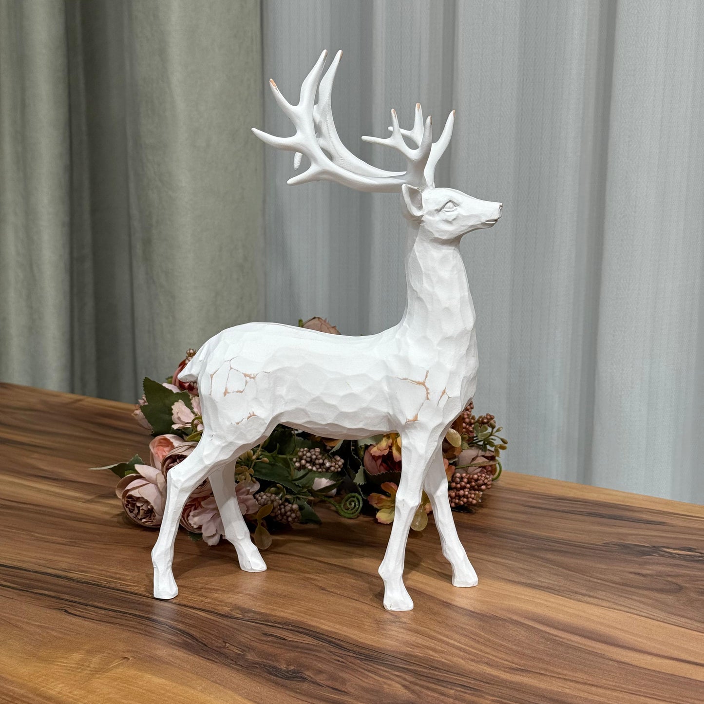 Elegance Deer Decor Statue
