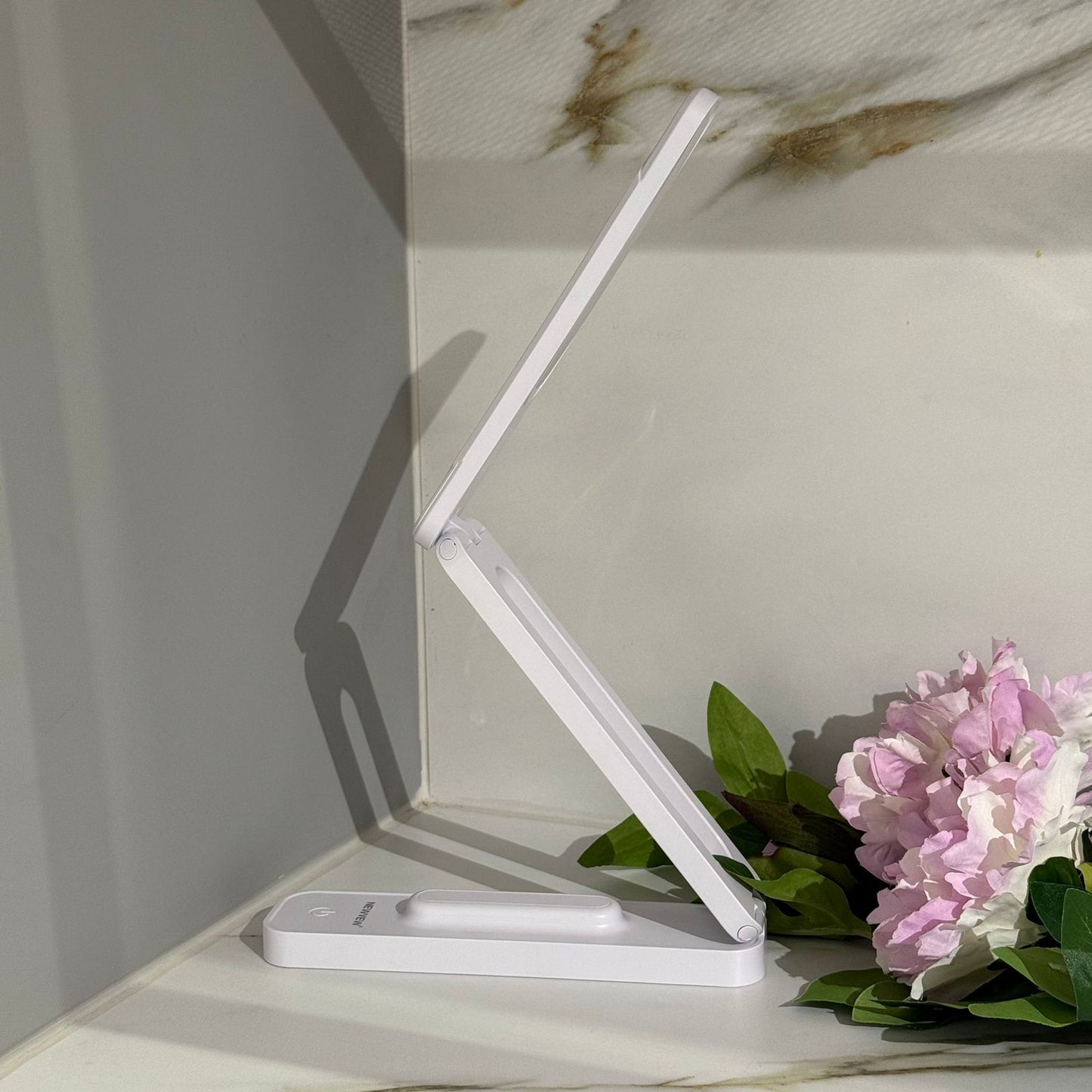 Foldable LED Desk Lamp