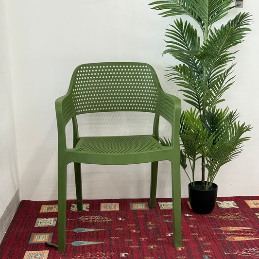 Vista Luxe Plastic Outdoor Chair