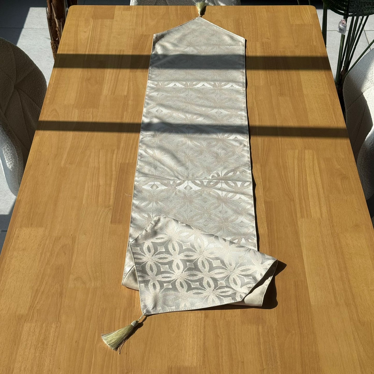 30 × 180cm ڕاخەری سەر مێزیی نایاب 