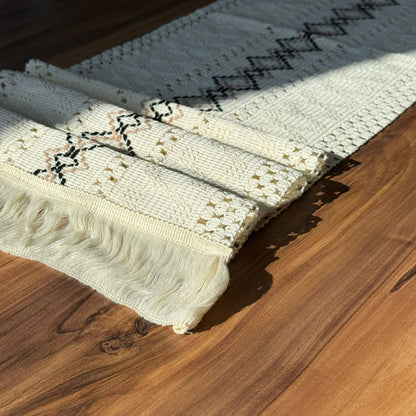 ٣٠ × ١٨٠سم ڕایەخی سەر مێزی دیکۆراتی شاهانە