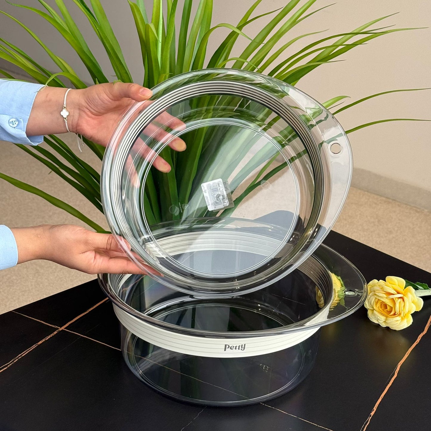 Clear Round Acrylic Food Storage Container