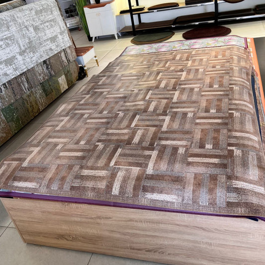 250x165cm Leather Texture Indoor/Outdoor Trip Rug