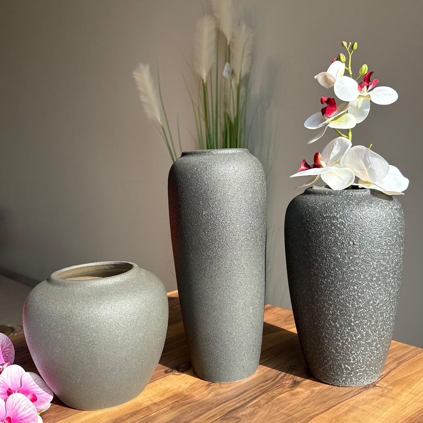 Black Vintage Vase Collection