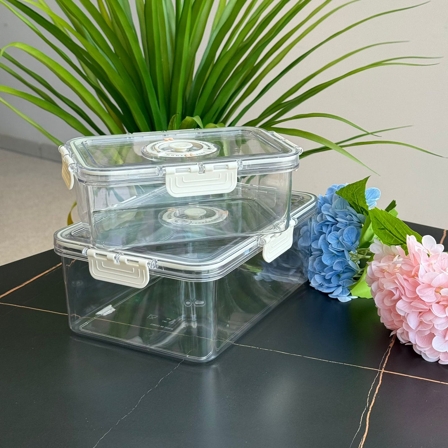 مجموعة حاويات تخزين طعام محكمة الغلق مكونة من 4 قطع - مع قرص لعرض التاريخ