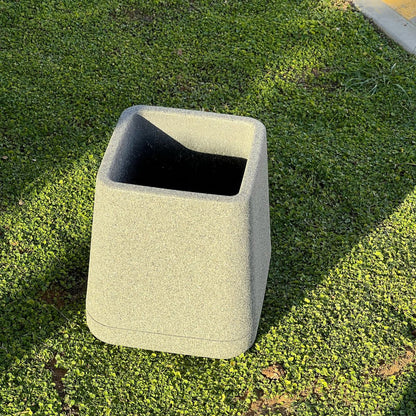 Indoor/Outdoor Modern Plant Pot