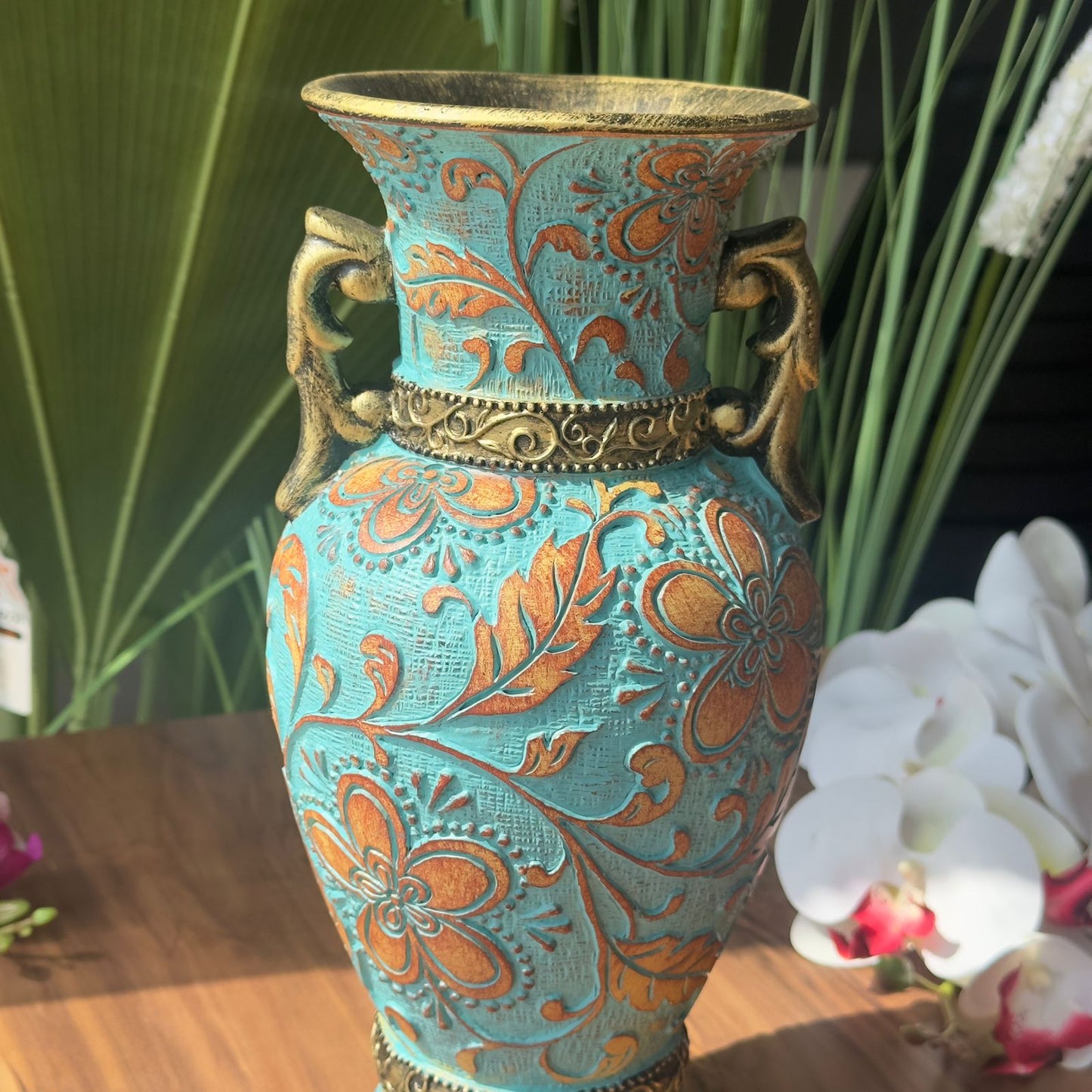 Classic Elegance Decorative Collection