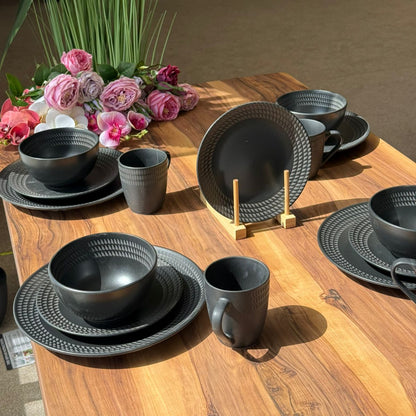 16-PCS Obsidian Luxe- Matte Black Dinnerware Set