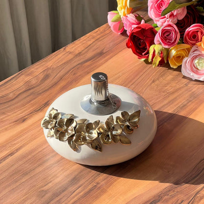 Vintage Golden Floral Oil Lamp