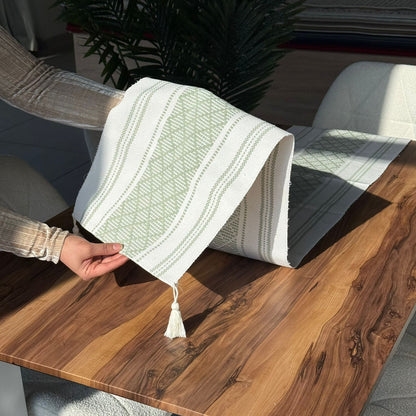 ٣٥ × ٢٢٨سم ڕایەخی سەر مێزی دیکۆراتی شاهانە