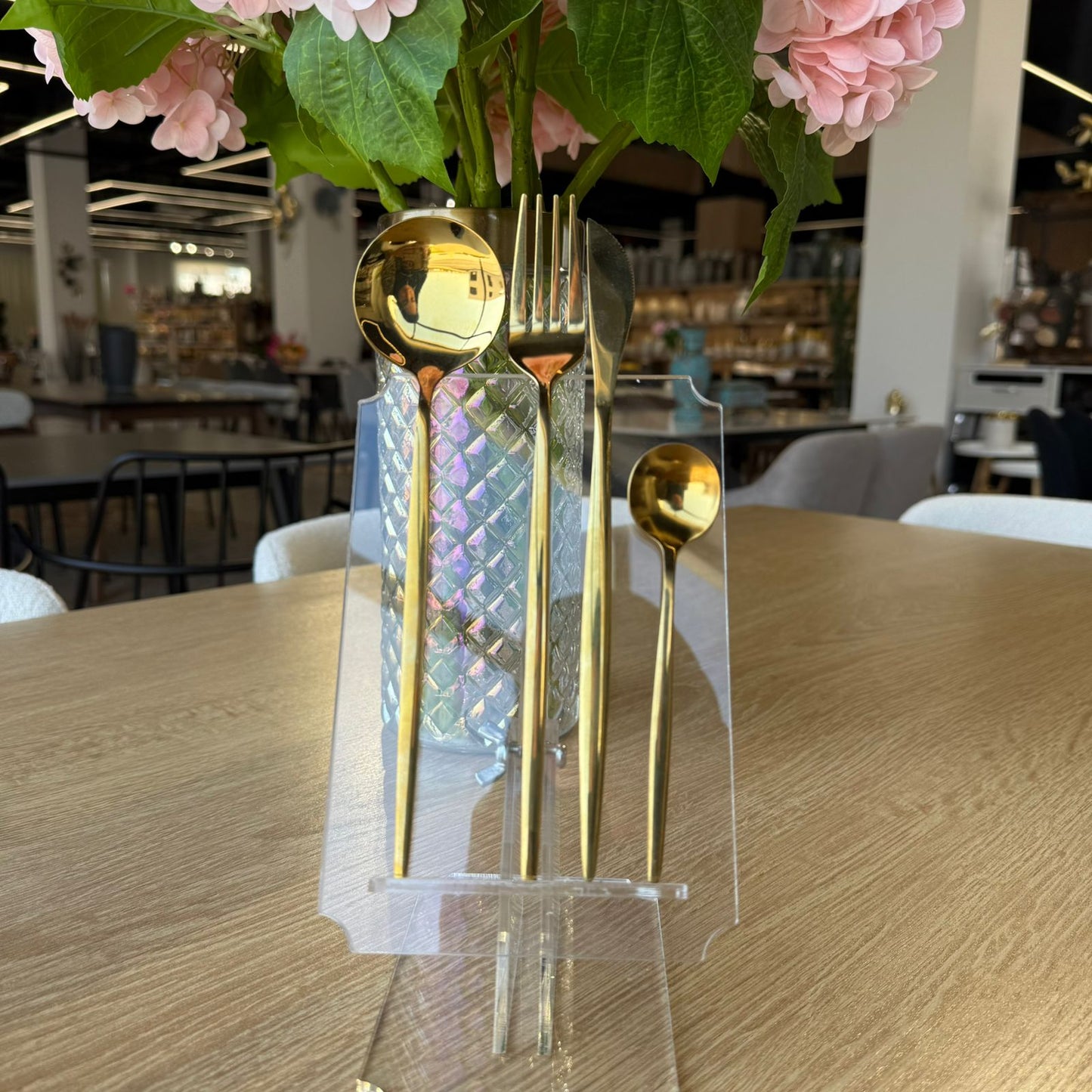 Luxury & Classic Golden Cutlery Collection