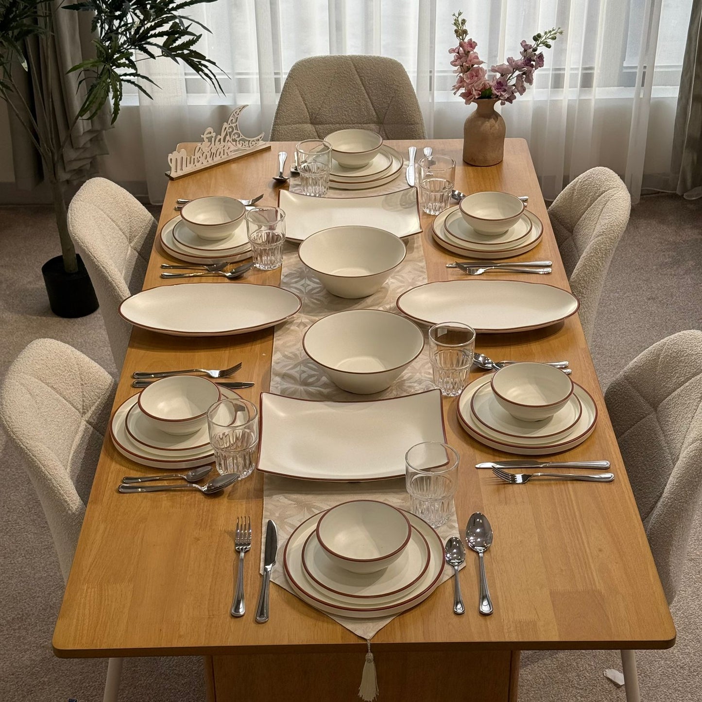 Modern Luxury Melamine Dinnerware Set - 24 Pieces