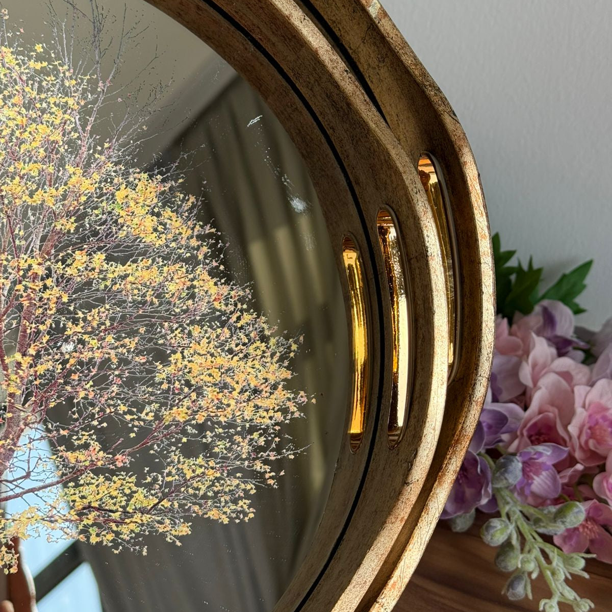 Round Luxury Serving Tray With Tree Artwork