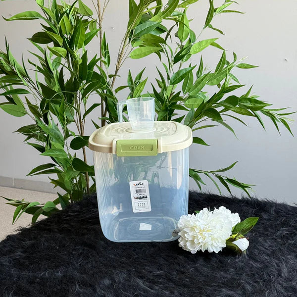 Multi-Size Durable Food Storage Container with Dual Date Lid