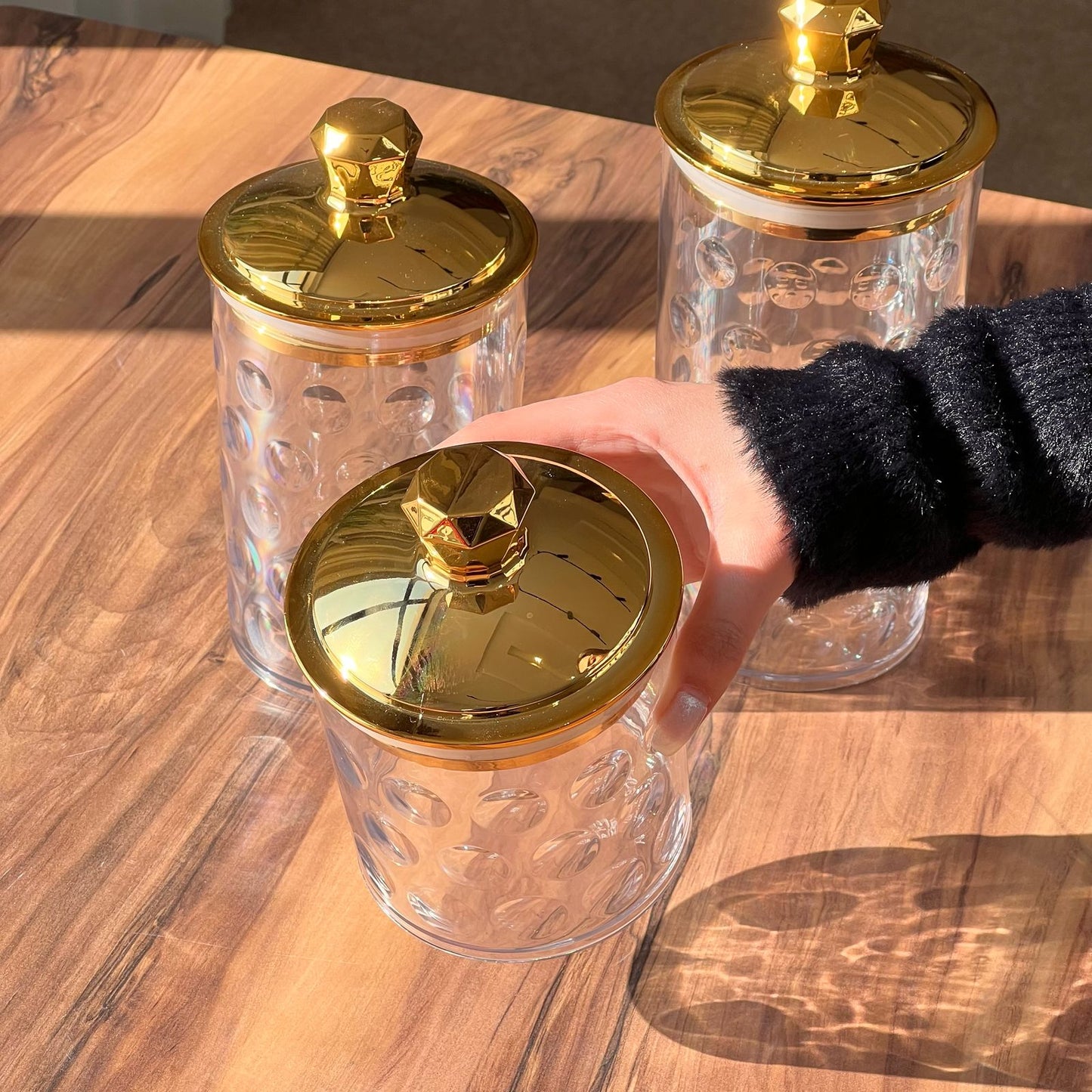 Set Of 3 Storage Jars With Golden Lid
