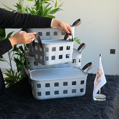 Stackable & Ventilated Design Plastic Storage Baskets With Handles