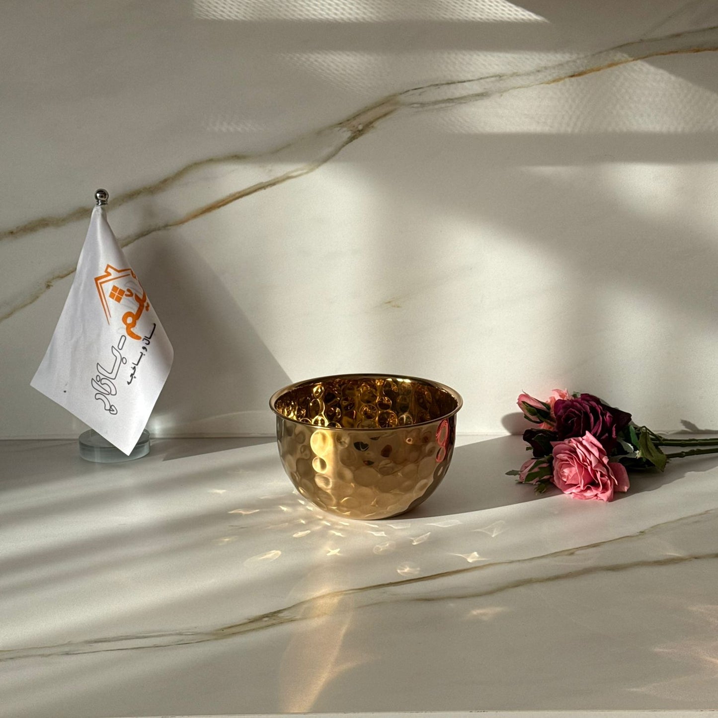 قاپی ستیلی بڕۆنزی ناوازە