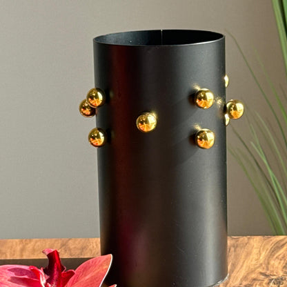 Luxury Matte Black Vases With Golden Accents