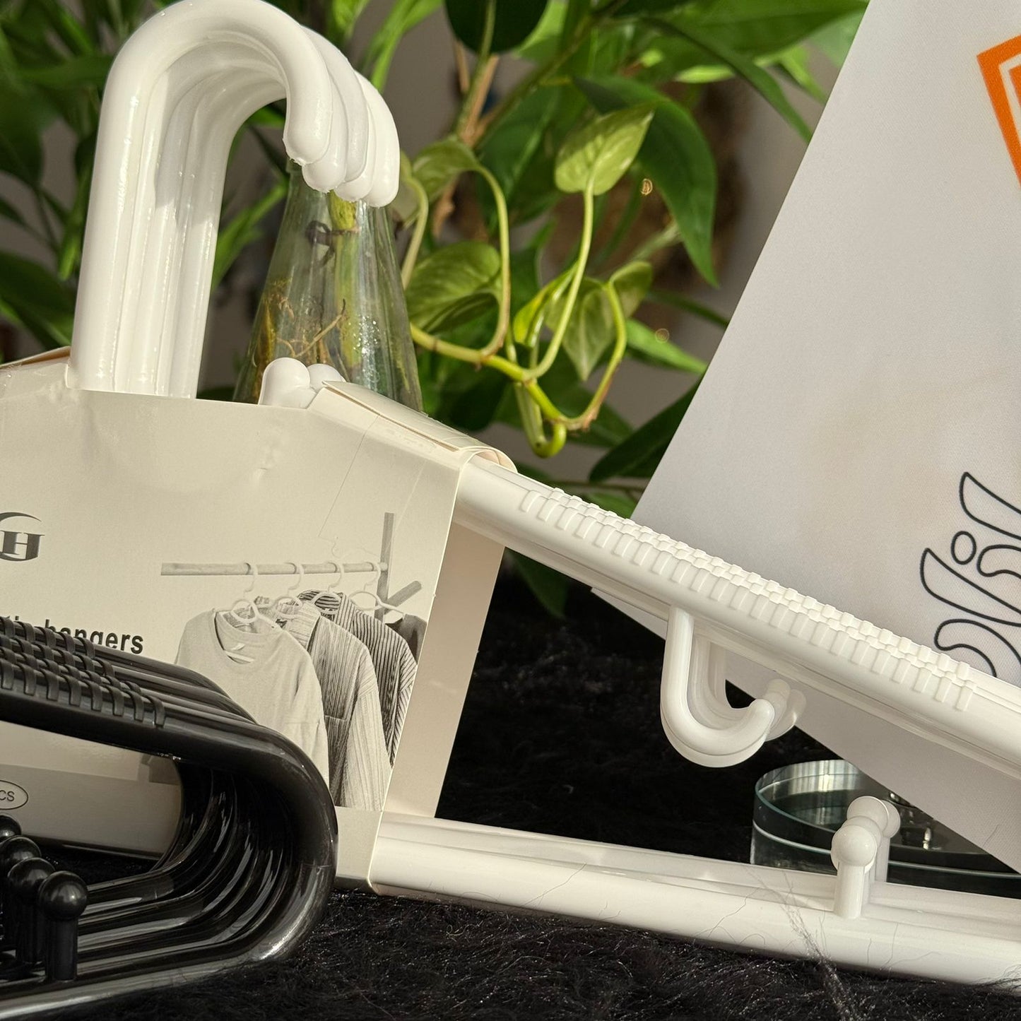 Plastic Clothes Hangers – 3-Piece Set