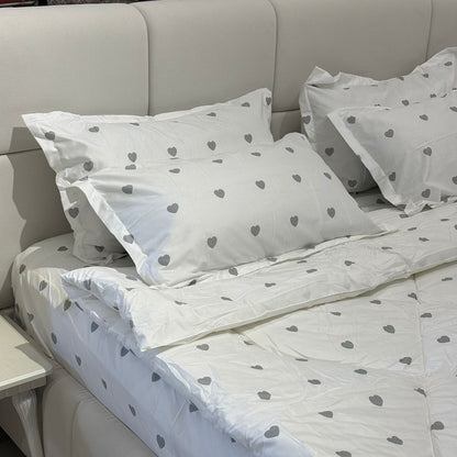 Elegant Bedding Set – 6 Pieces