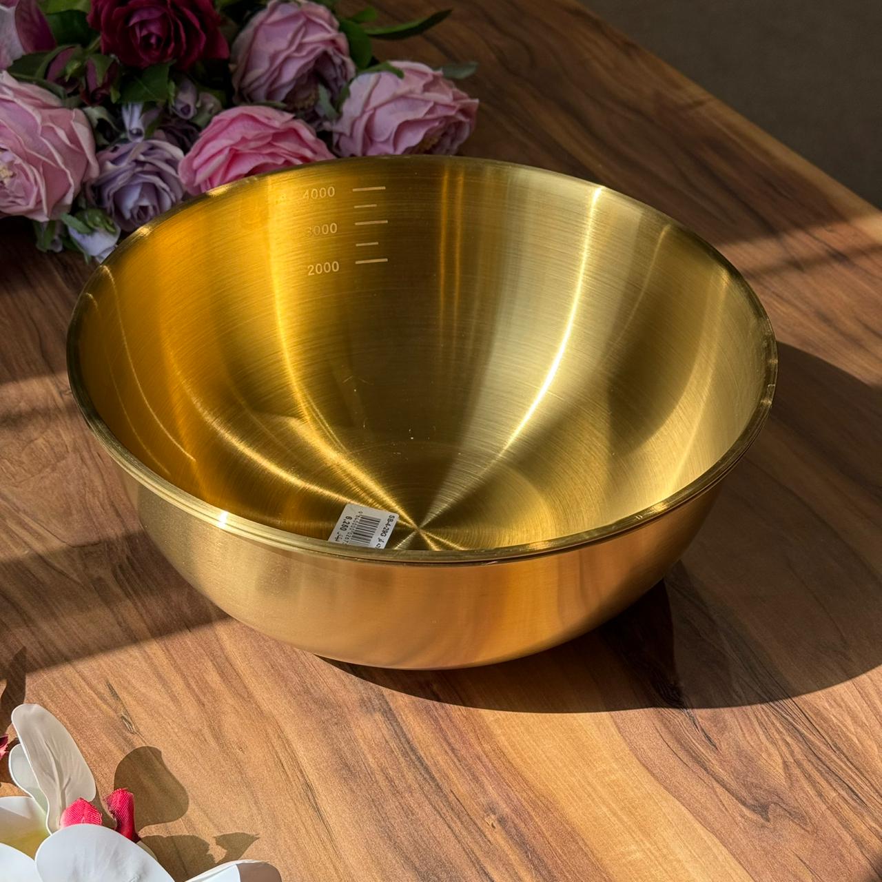 أوعية خلط وتقديم فاخرة متعددة الاستخدامات من الفولاذ المقاوم للصدأ باللون الذهبي - مع علامات قياس