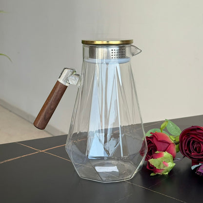 إبريق زجاجي أنيق بنمط ماسي مع مقبض وغطاء خشبي