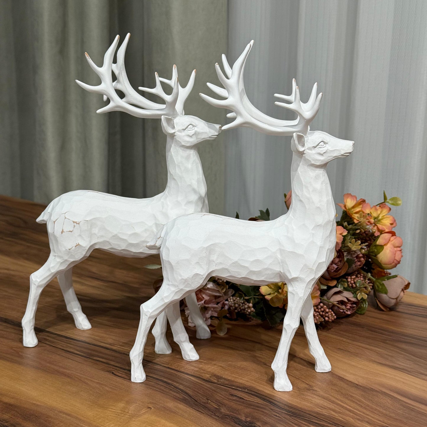 Elegance Deer Decor Statue