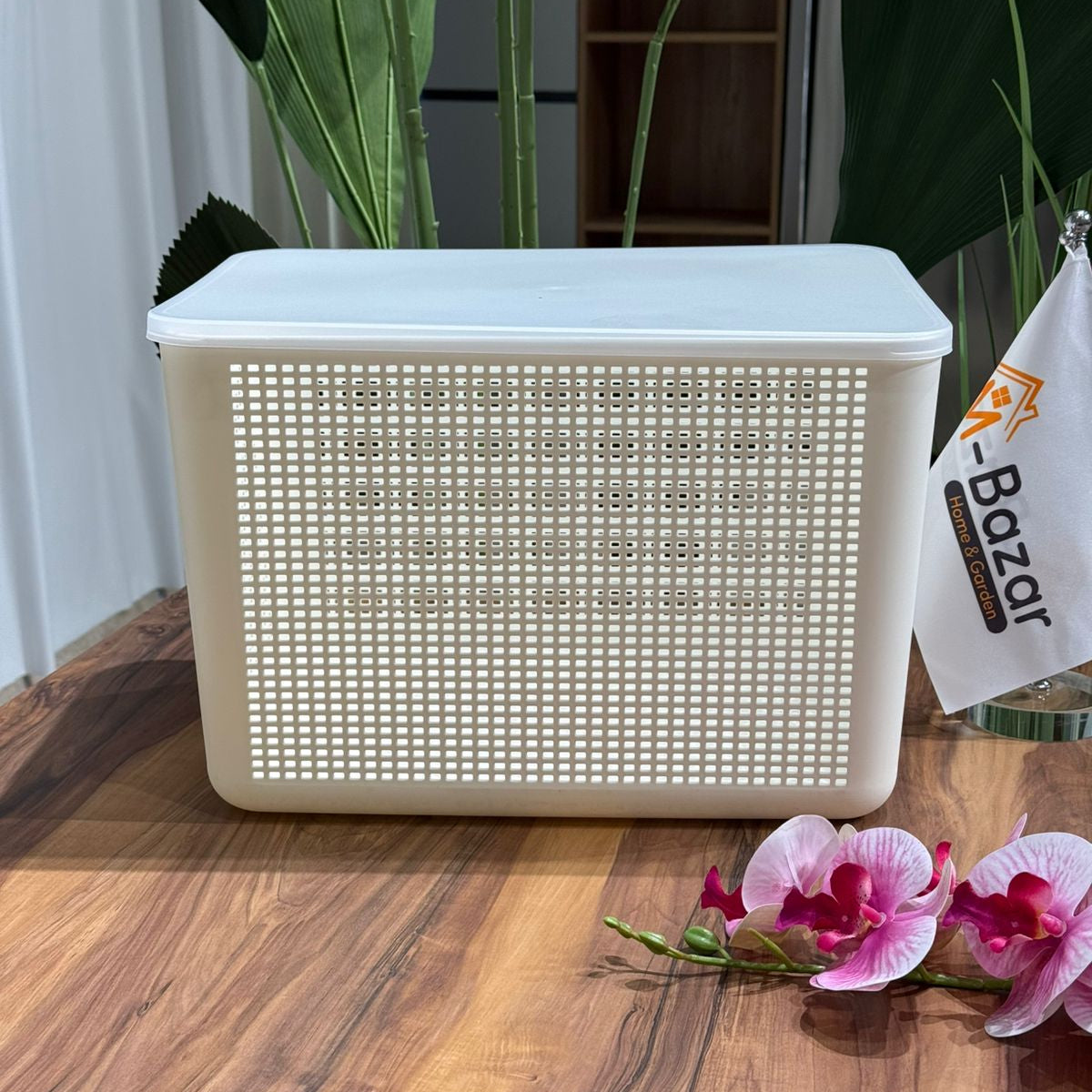 Modern Multi-Purpose Storage Basket With Cover