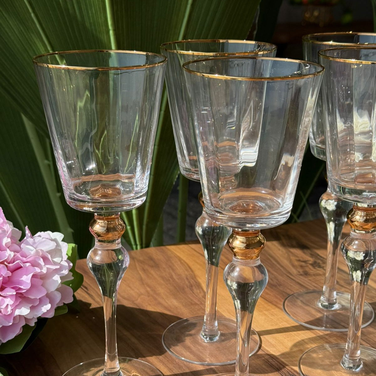 طقم كؤوس كريستالية أنيقة بحواف ذهبية - 6 قطع