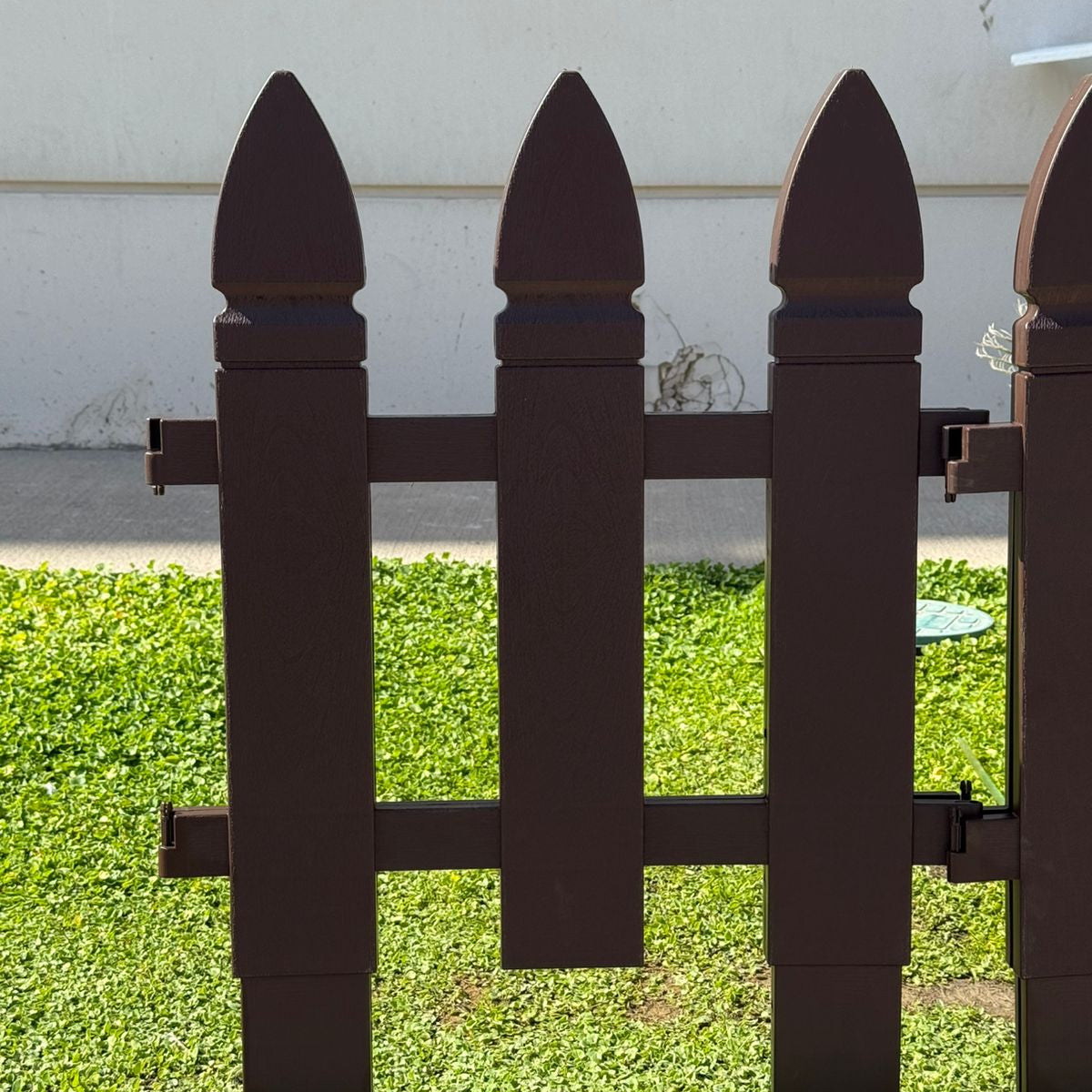 Plastic Picket Garden Fence