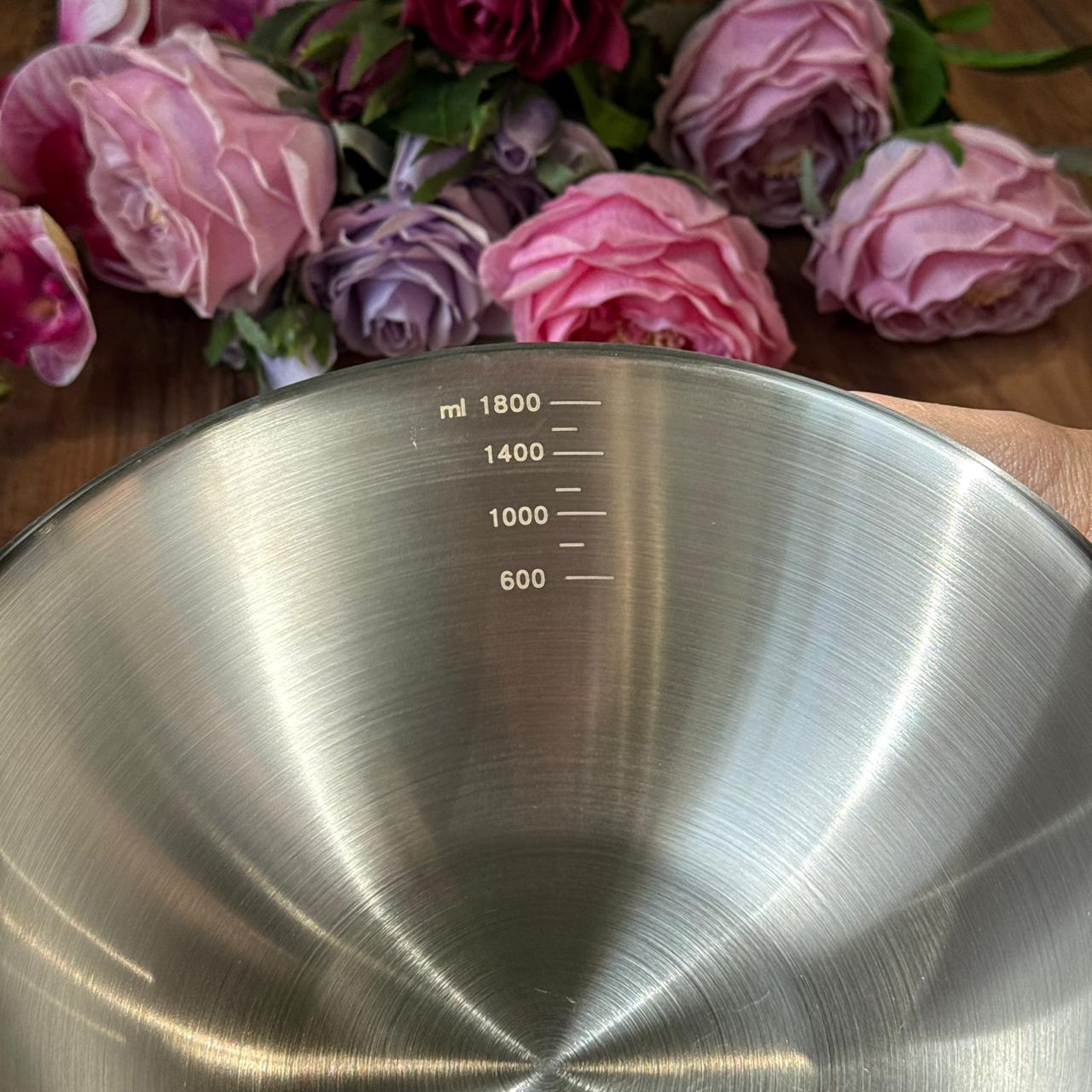 أوعية خلط وتقديم فاخرة متعددة الاستخدامات من الفولاذ المقاوم للصدأ باللون الفضي