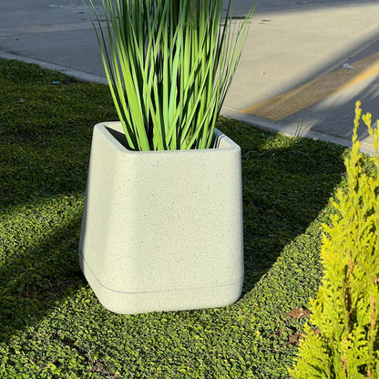 Indoor/Outdoor Modern Plant Pot