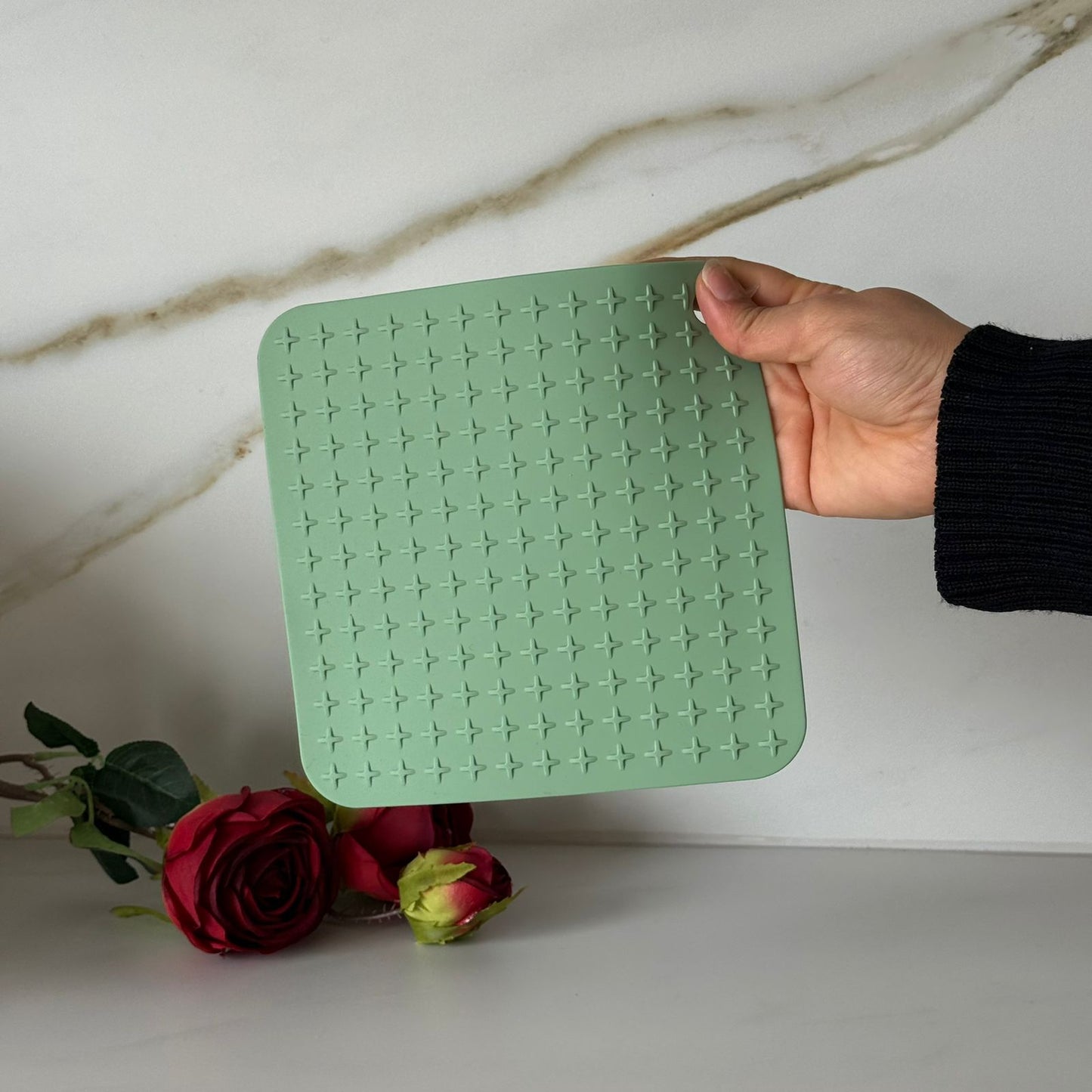Heat-Resistant Silicone Trivet Mat