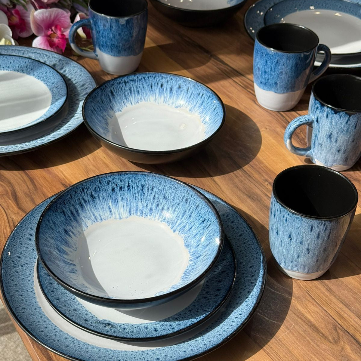 Aurora Mist -16-PCS Speckled Blue Dinnerware Set